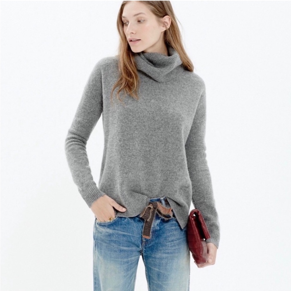 Madewell lambs wool turtleneck sweater